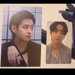BTS V photocard.